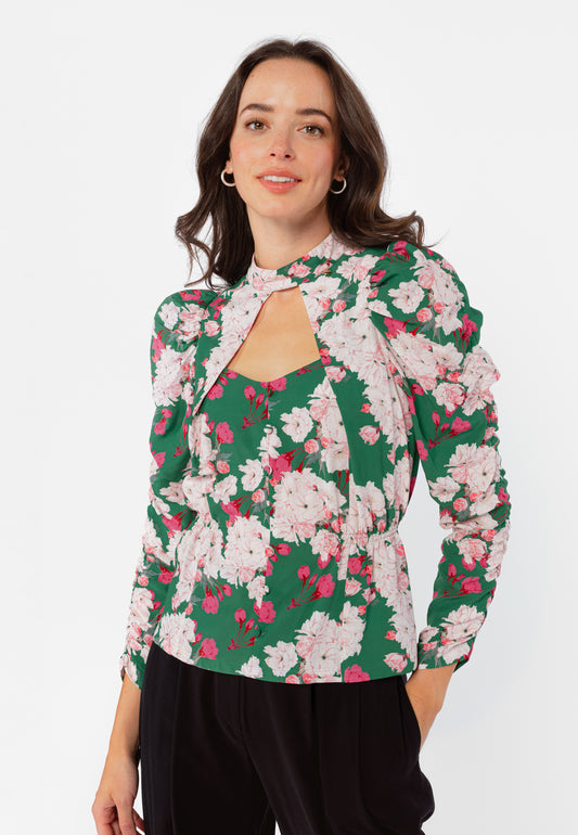 RESSA green blouse with a heart-shaped neckline