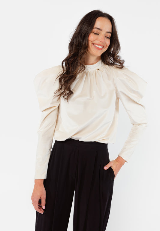 THORYA white bodysuit with a crease at the neckline