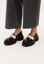 Load image into Gallery viewer, LESOTHO leather moccasins, pink