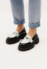 Load image into Gallery viewer, LESOTHO leather moccasins, blue