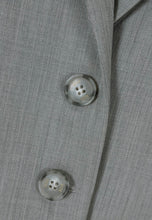 Load image into Gallery viewer, ZEGAMI short box cut blazer in grey