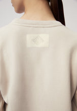 Load image into Gallery viewer, MACKENZI sweatshirt with decorative drapery on the sleeves, beige
