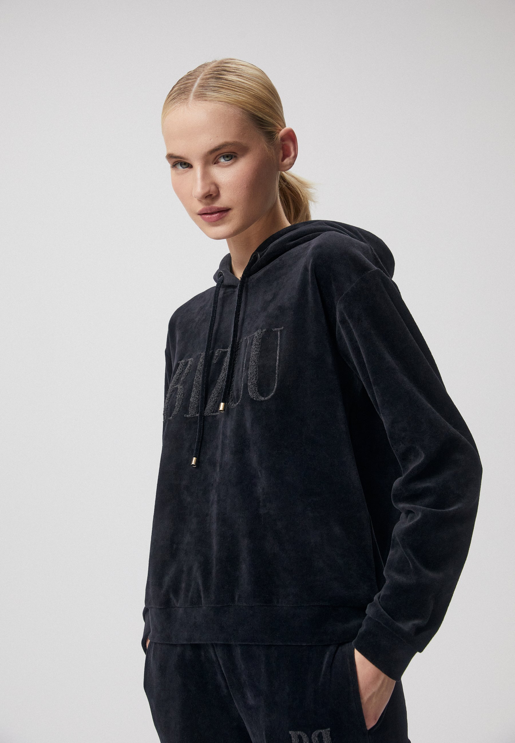 COME velour sweatshirt with an embroidered logo, black