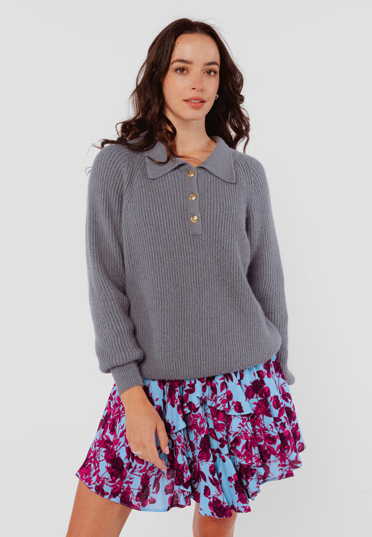 PEGGY grey sweater with slightly lowered shoulders